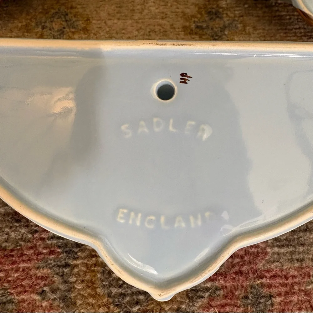 🏡Sadler England Ceramic Wall Decor in Blue Cream Set of 3